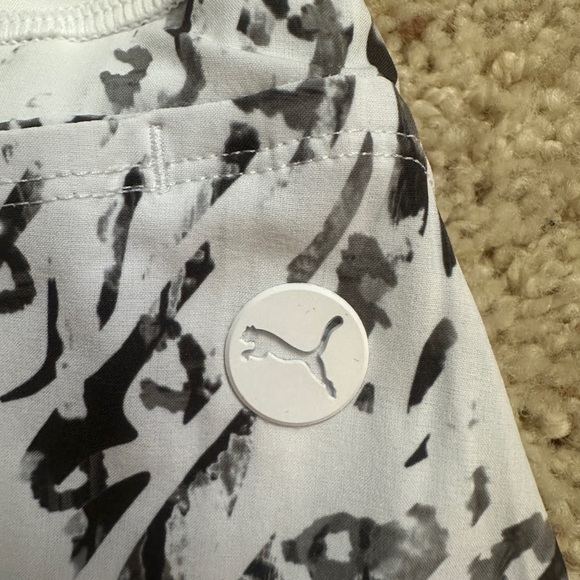 NWT PUMA WOMENS PWR SHAPE JUNGLE GOLF SKIRT SIZE M WHITE - BLACK (171) - Picture 5 of 12